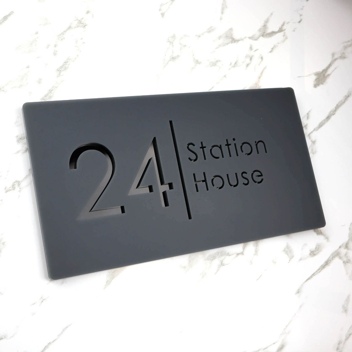 Door Sign , Acrylic Mirror Tech ----- Matt Black X Gloss Black Mirror , Spanish Style