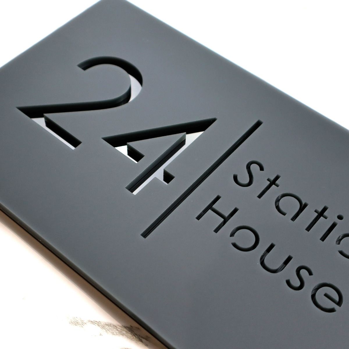 Door Sign , Acrylic Mirror Tech ----- Matt Black X Gloss Black Mirror , Spanish Style