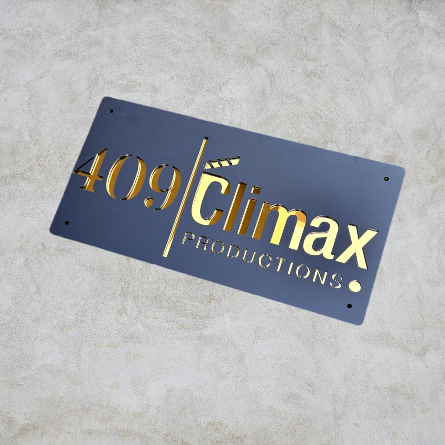 Logo Style Custom
